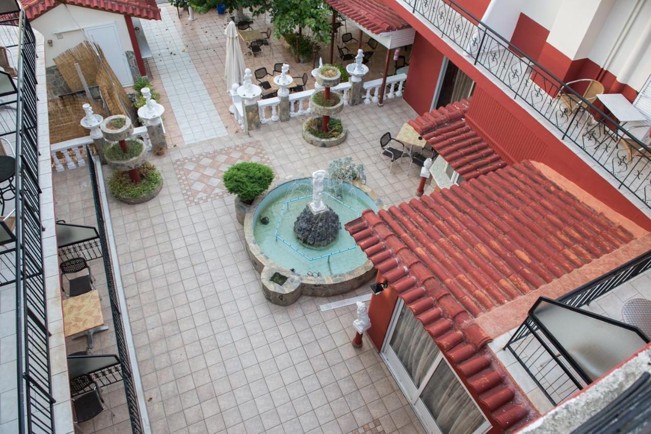 New Pantheon Hotel Kamena Vourla Buitenkant foto